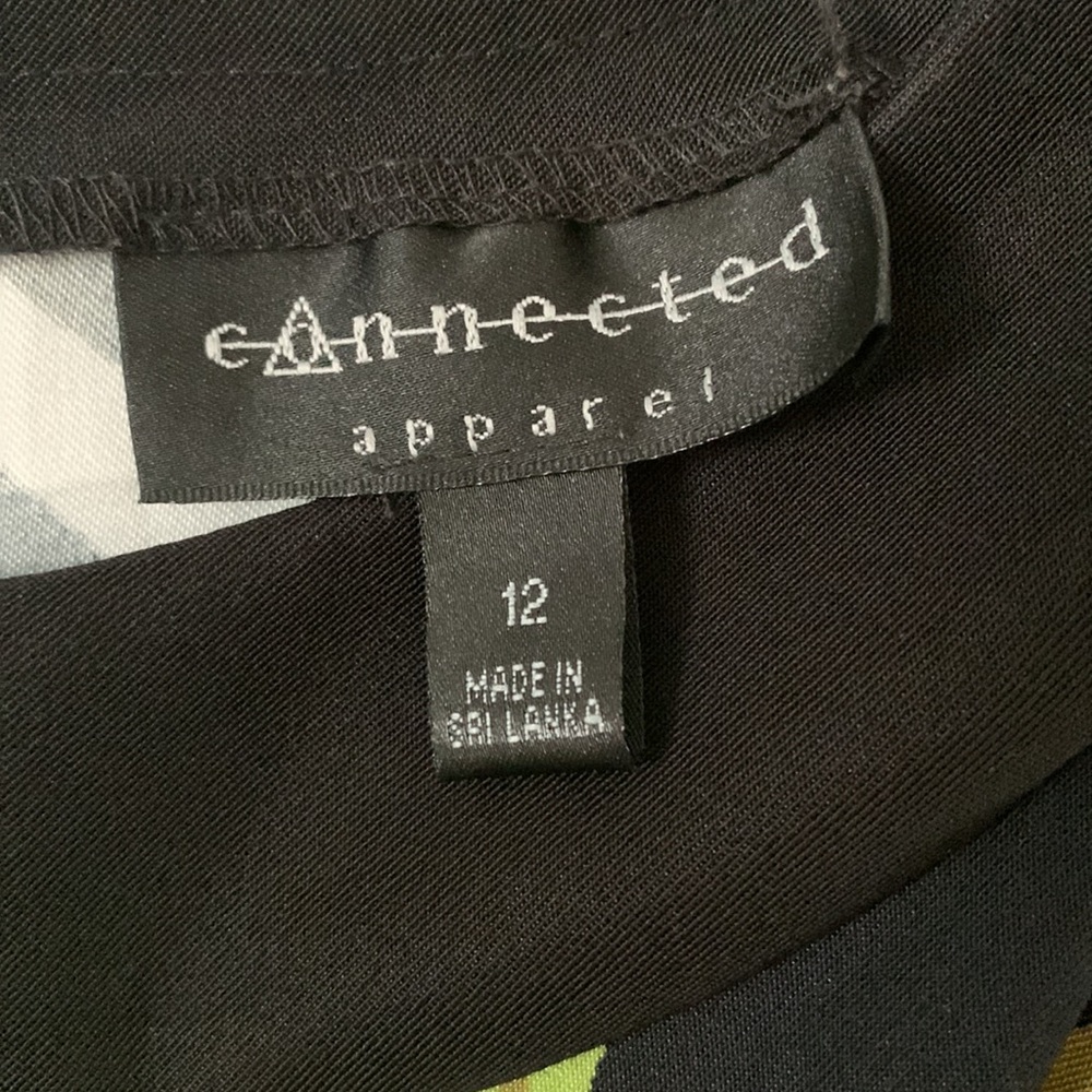 Flattering Dress Size 12 - Picture 4 of 4